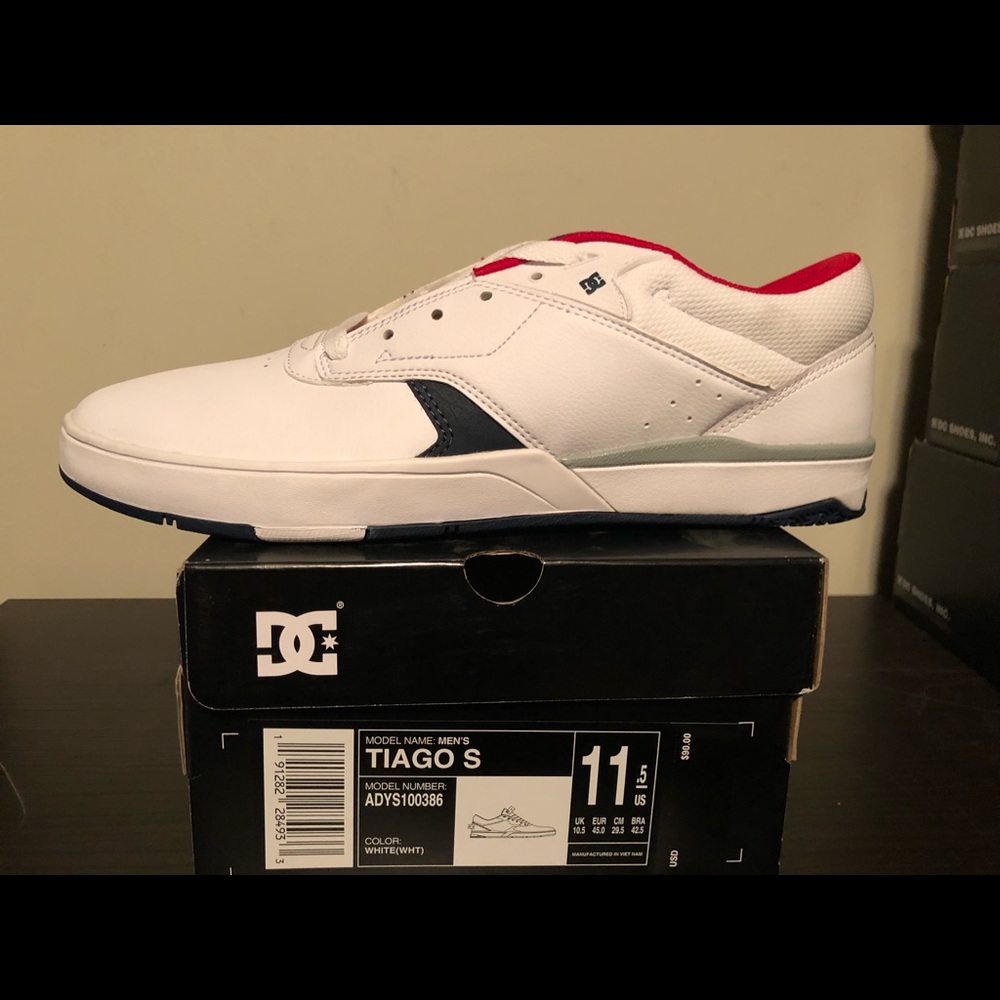 DC Tiago Men’s Size 11.5 New in Box